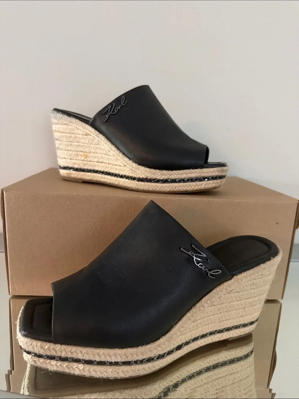 KARL LAGERFELD Corissa Black Leather Espadrille Platform Wedge Sandals 8.5 Women